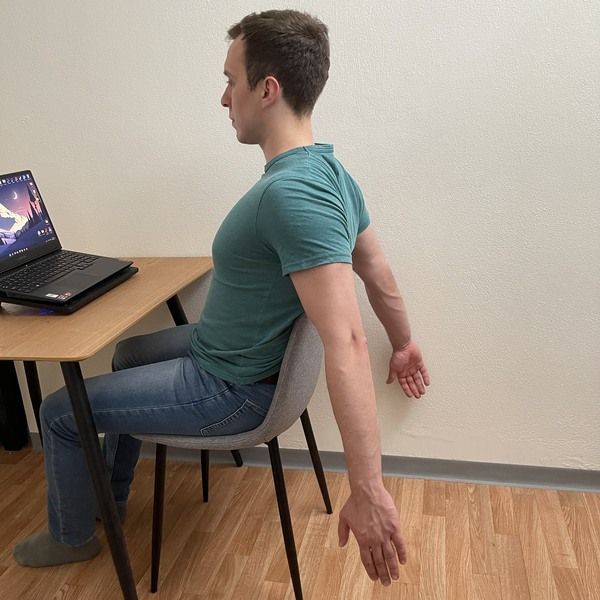 Stretching exercises for zoom meetings - scapula activation