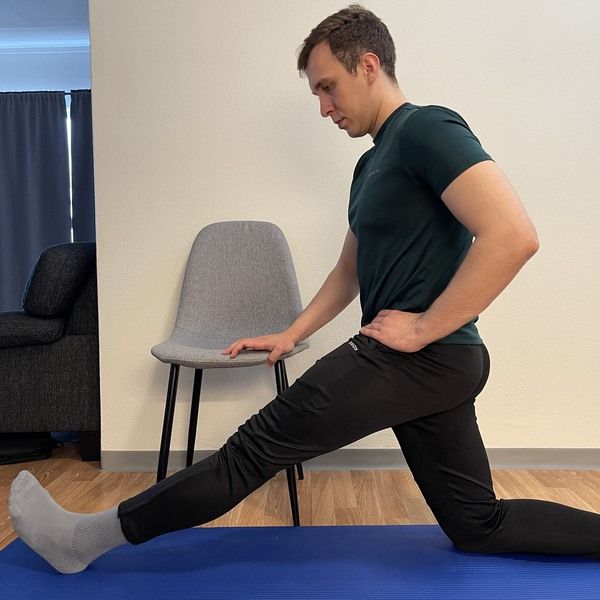 pnf hamstring stretch with yoga mat- how to touch your toes