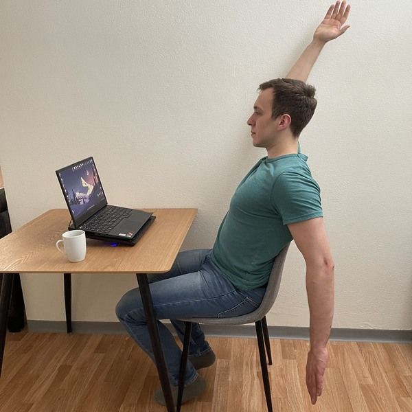 stretching exercises for zoom meetings one arm lift
