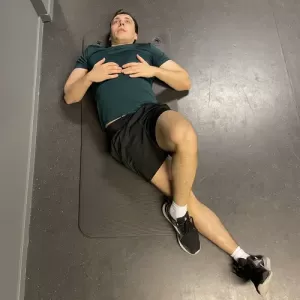 supine iliotibial band stretch