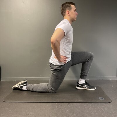 kneeling iliopsoas stretch basic