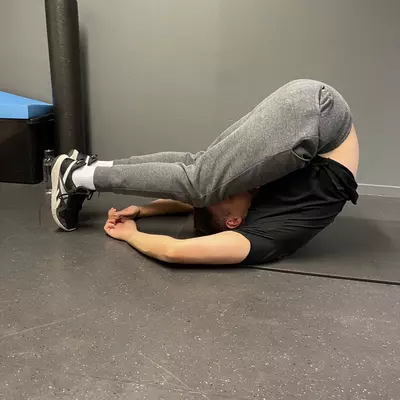 backward fold stretch erector